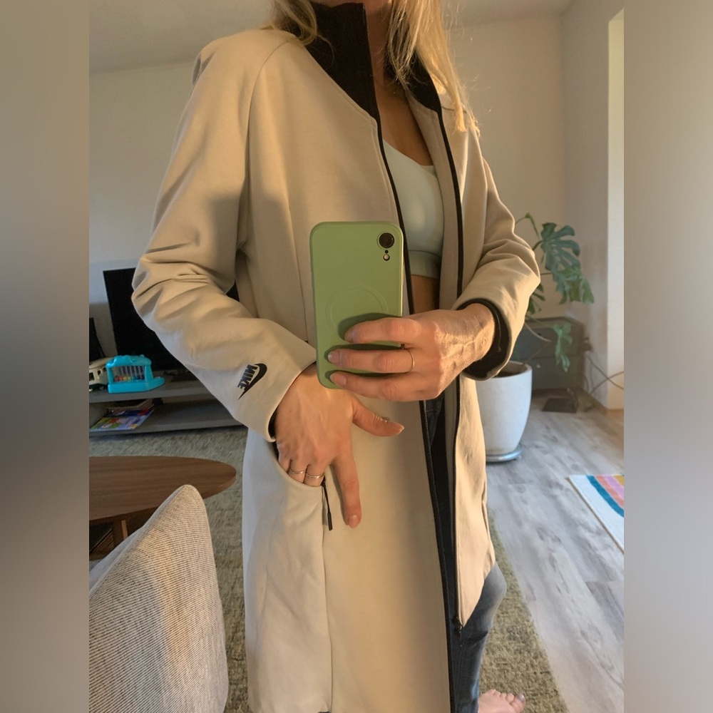 Nike high performance jacket
